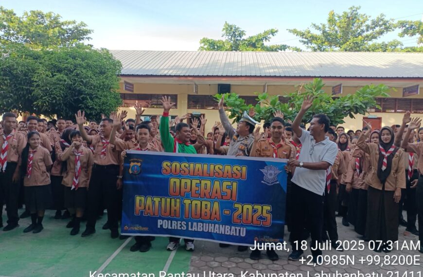 Operasi Patuh Toba 2025, Sat Lantas Polres Labuhanbatu Sambangi SMA Negeri 2 Rantau Utara