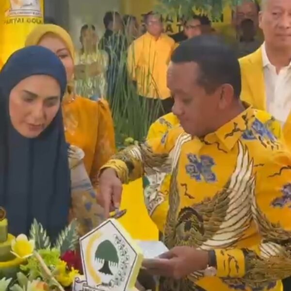 Hadiri Serangkaian HUT ke 61 Partai GOLKAR, Kader Muda Golkar Putri Nabila Damayanti, SH Ucapkan Selamat