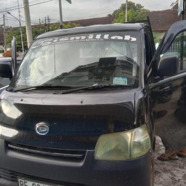 TANGKAP PELAKU! Oknum Mengaku Kolektor Rampas Mobil Warga, Korban Lapor ke Polisi