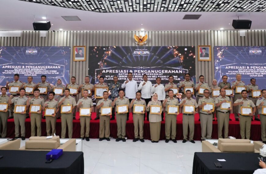 Buktikan Komitmen dalam Memperbaiki Layanan, Satker Kementerian ATR/BPN Meraih 1 Predikat WBBM dan 31 Predikat WTAB