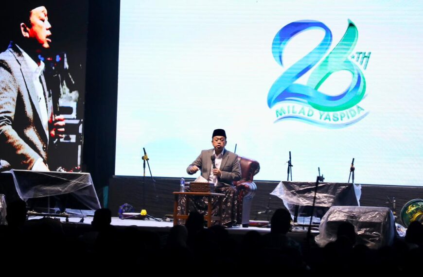 Hadiri Milad ke-26 YASPIDA, Menteri Nusron: Santri Harus Siap Menjadi Ulama, Teknokrat, dan Pemimpin Bangsa