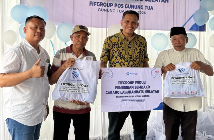 FIFGROUP Peduli Hadir di Gunung Tua, 80 Paket Sembako Dibagikan kepada Warga