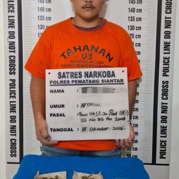 32,83 GRAM GANJA DIAMANKAN SATRES NARKOBA POLRES PEMATANGSIANTAR DI JALAN MELANTHON SIREGAR